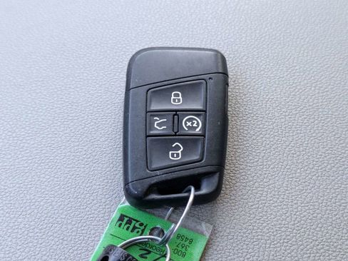 Used 2019 Volkswagen Atlas SE FWD image 44