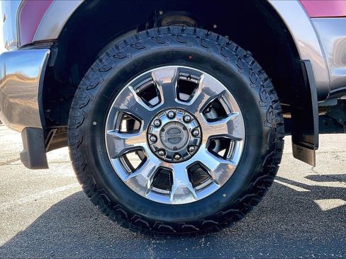 Used 2019 Ford F250 Lariat w/ Lariat Ultimate Package image 9