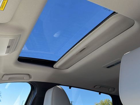 New 2026 MAZDA CX-90 Plug-In Hybrid w/ Preferred image 16