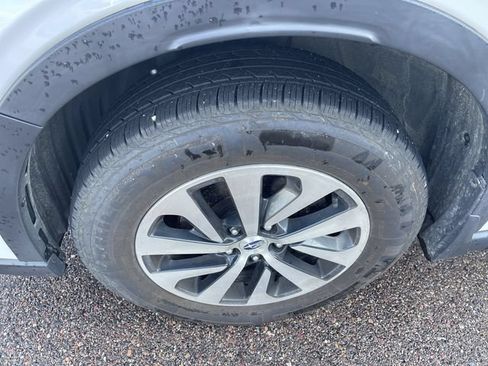 Used 2020 Subaru Outback AWD/4WD image 5