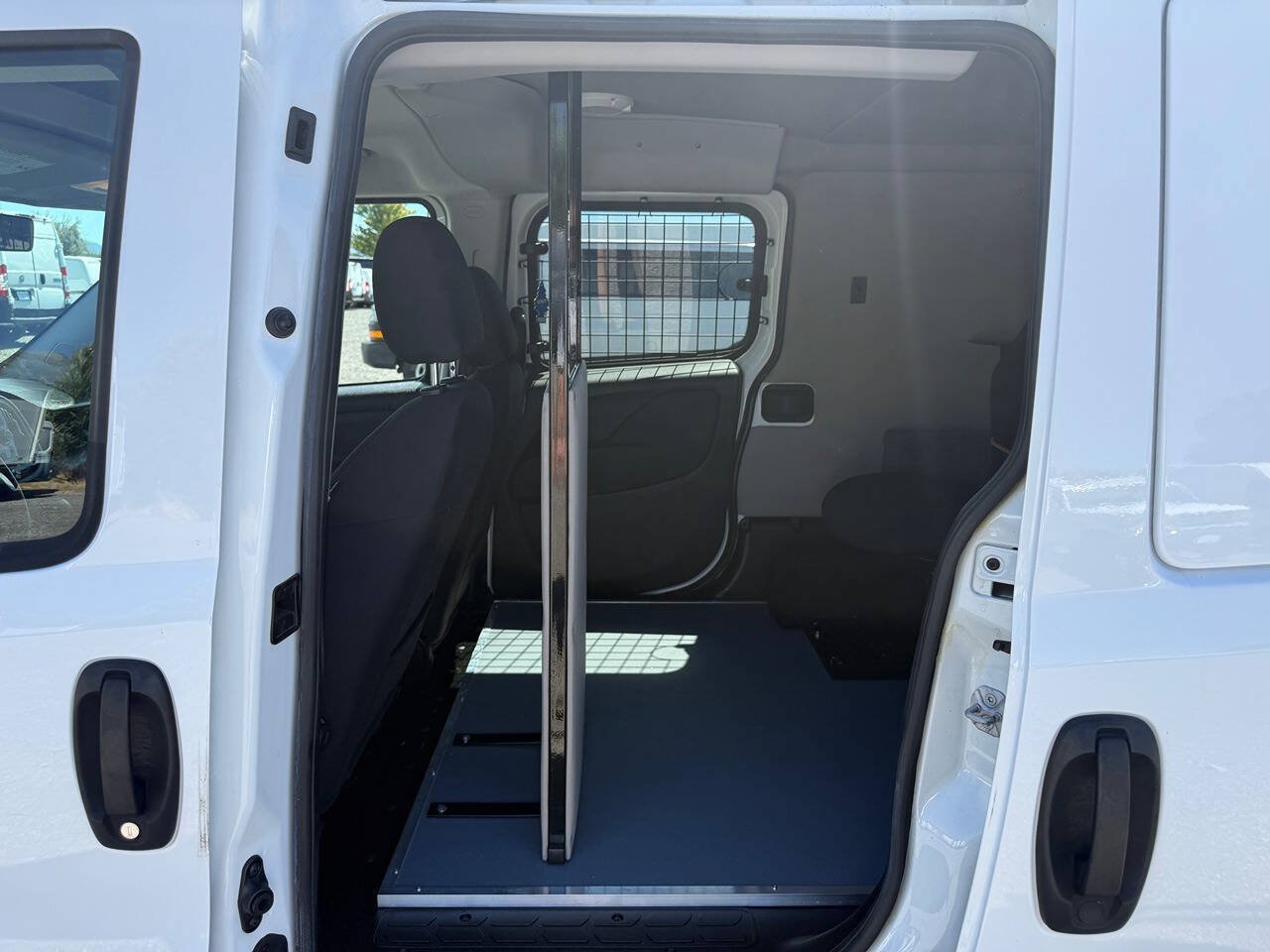 Used 2021 RAM ProMaster City Tradesman SLT w/ Window Group 07 FWD image 24