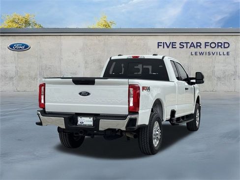 Certified 2024 Ford F250 XLT w/ FX4 Off-Road Package image 5