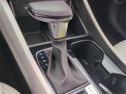 Certified 2025 Hyundai Tucson SEL image 17