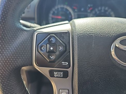 Used 2016 Toyota 4Runner SR5 Premium RWD image 16