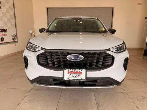 New 2026 Ford Escape Active w/ Active Premium Tech Pack AWD/4WD image 2