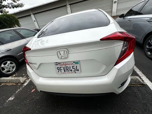 Used 2016 Honda Civic EX image 21
