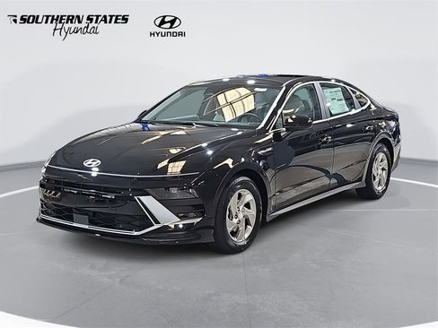 New 2026 Hyundai Sonata SE image 1
