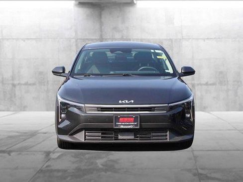 Used 2025 Kia K4 FWD image 4