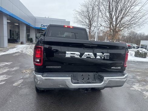 Used 2025 RAM 2500 Big Horn image 9