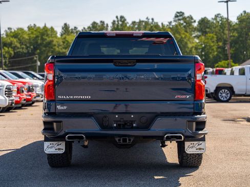 Used 2023 Chevrolet Silverado 1500 RST AWD/4WD image 6