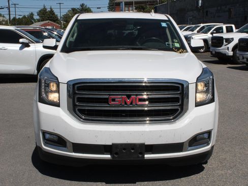 Used 2020 GMC Yukon SLT w/ Open Road Package AWD/4WD image 2