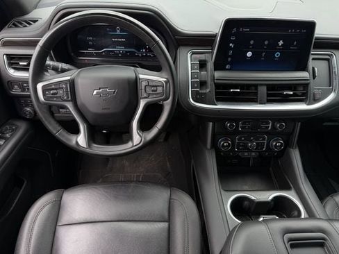 Used 2024 Chevrolet Tahoe Z71 w/ Off-Road Capability Package image 12