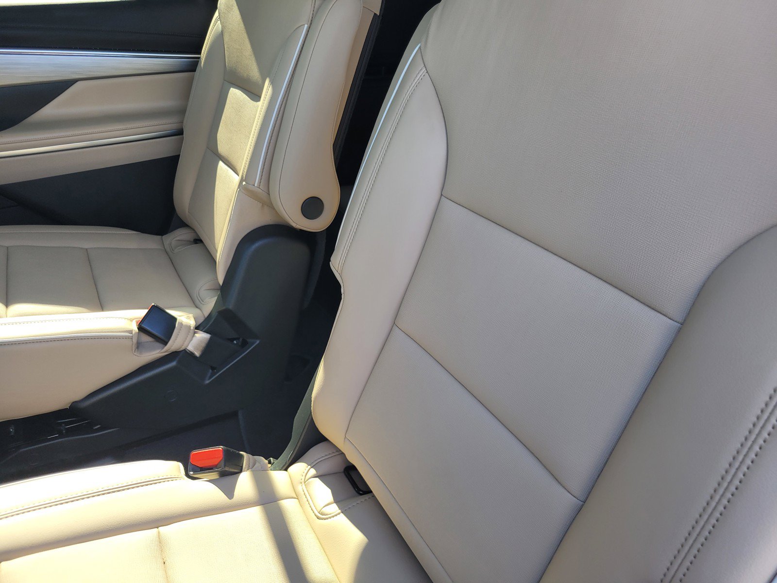 Used 2026 Buick Enclave Preferred FWD image 12