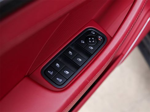Certified 2023 Porsche Panamera GTS image 30