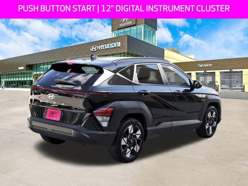 Used 2024 Hyundai Kona SEL w/ Convenience Package FWD image 5
