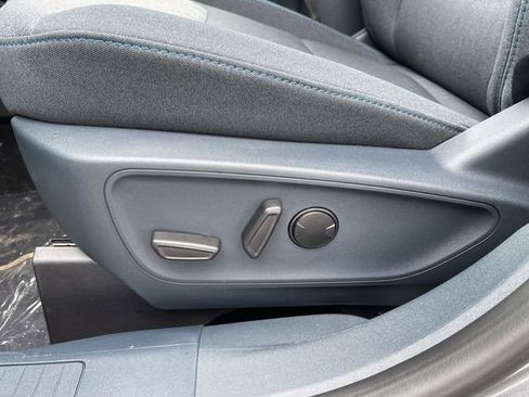 New 2026 Ford Maverick XLT w/ XLT Luxury Package image 13