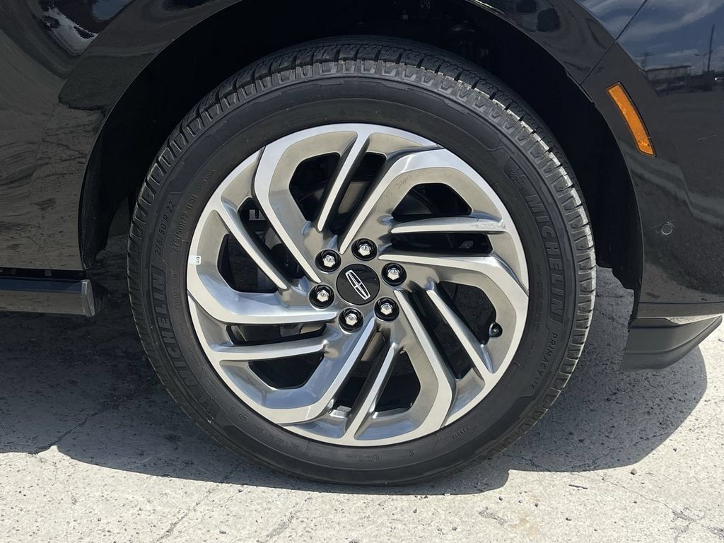 Used 2025 Lincoln Navigator Reserve AWD/4WD image 33