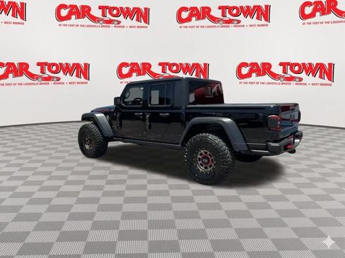 Used 2020 Jeep Gladiator Rubicon AWD/4WD image 6