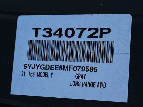 Used 2021 Tesla Model Y Long Range image 28