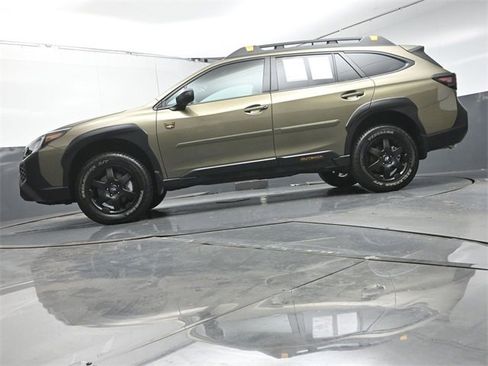 Certified 2025 Subaru Outback Wilderness w/ Wilderness Package image 37