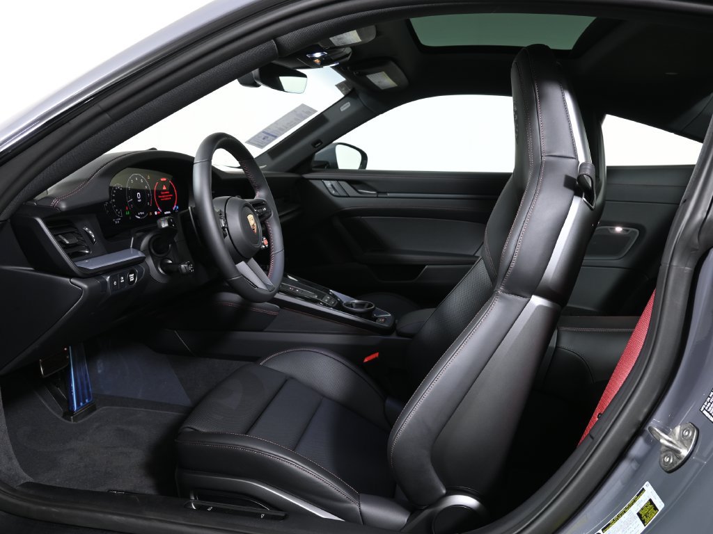 New 2026 Porsche 911 Carrera S RWD image 5
