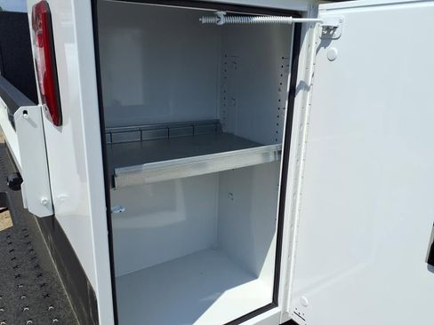 New 2024 Ford F550 2WD Regular Cab Super Duty image 32