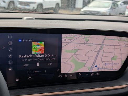 New 2025 Buick Envision Sport Touring image 41