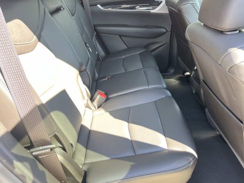 Used 2026 Cadillac XT5 Premium Luxury image 21