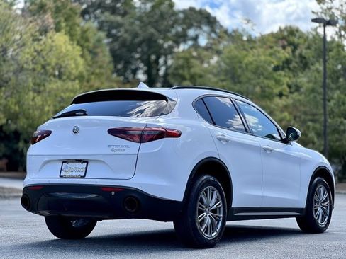 Used 2022 Alfa Romeo Stelvio Sprint image 7