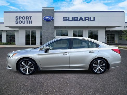 Used 2017 Subaru Legacy 2.5i Limited AWD/4WD image 6