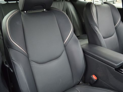 Used 2023 Toyota Prius Limited image 36