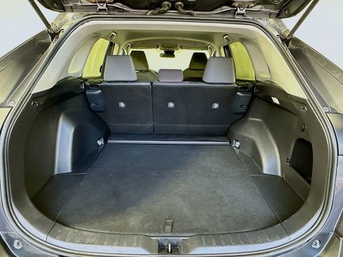 Used 2024 Toyota RAV4 XLE image 26