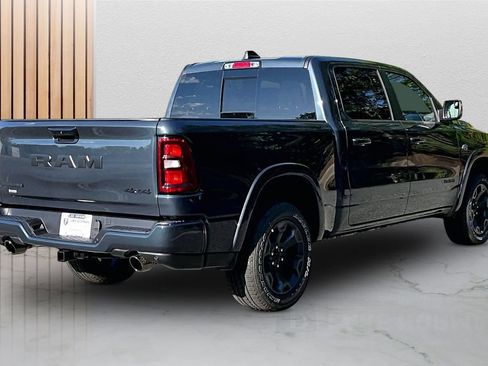 New 2026 RAM 1500 4x4 Crew Cab image 8