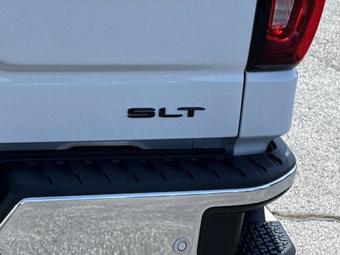 New 2026 GMC Sierra 1500 SLT w/ SLT Premium Plus Package AWD/4WD image 10