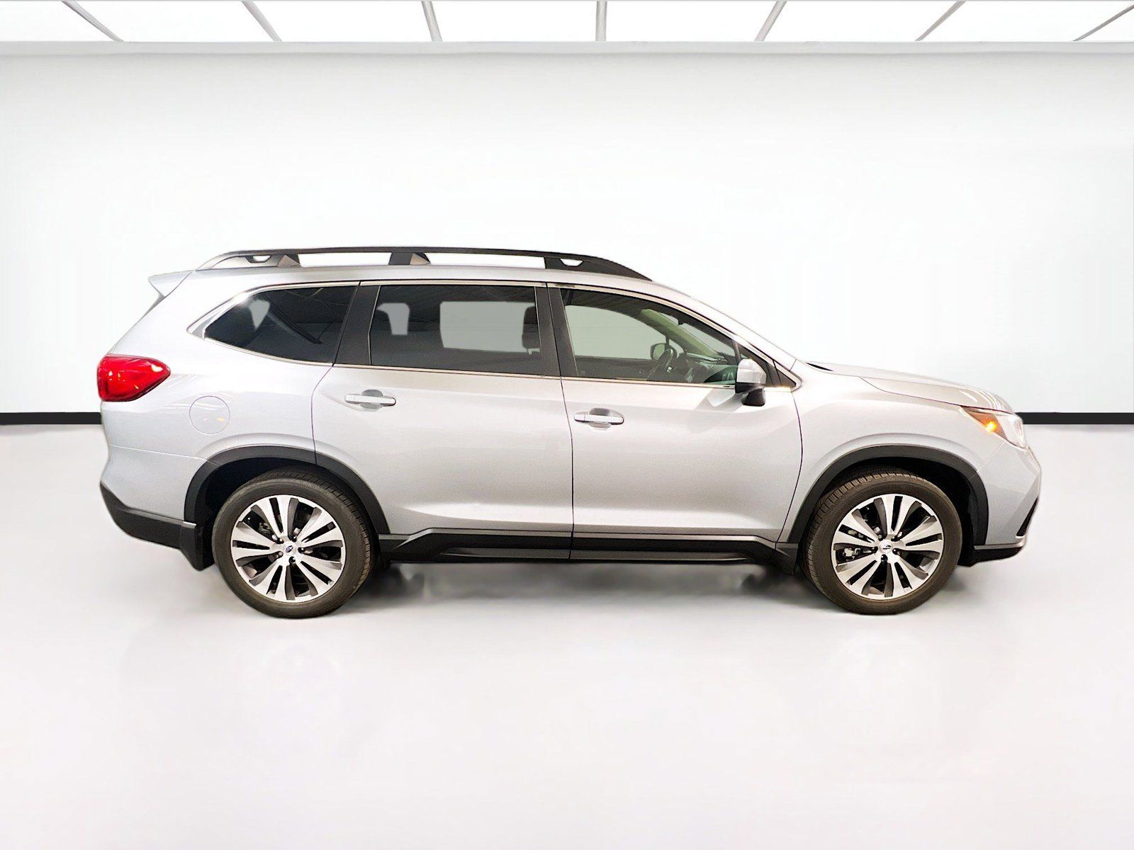 Used 2019 Subaru Ascent Premium AWD/4WD image 25