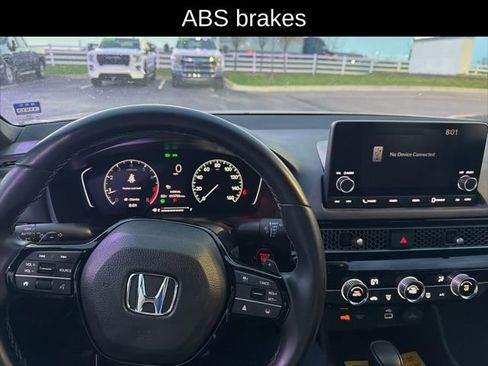 Used 2022 Honda Civic Sport image 13