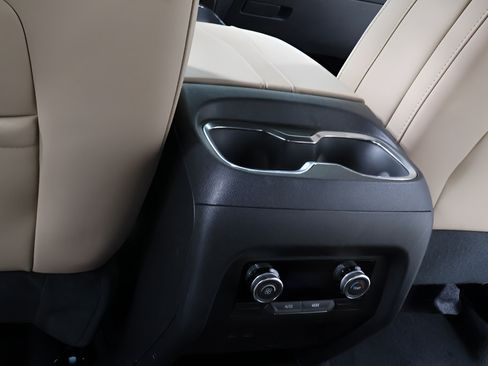 Used 2026 Buick Enclave Preferred FWD image 25
