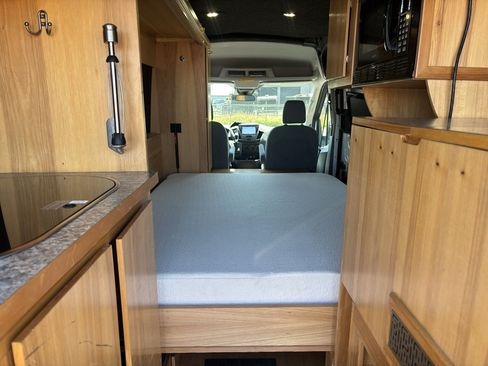 Used 2016 Ford Transit 250 148 Medium Roof w/ Interior Upgrade Package RWD image 21