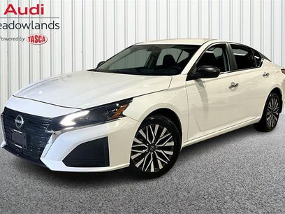 Used 2024 Nissan Altima 2.5 SV