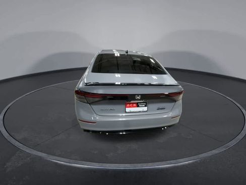 Used 2024 Honda Accord Sport image 7