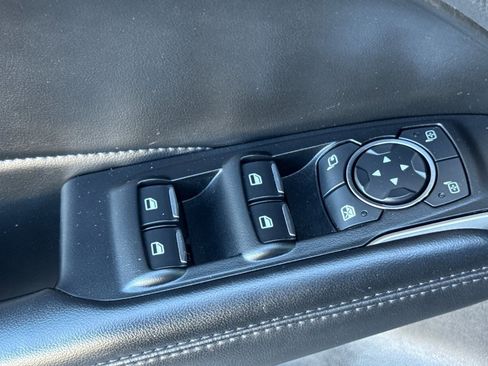 Used 2018 Lincoln MKC Select w/ Select Plus Package image 13