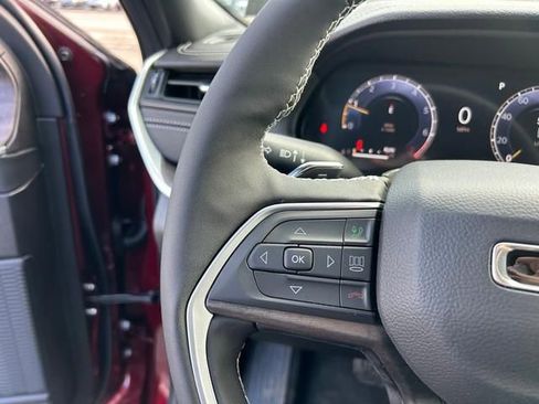 New 2026 Jeep Grand Cherokee Altitude image 22