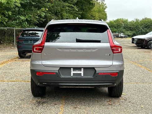 New 2026 Volvo XC40 B5 Plus w/ Protection Package Premier image 3