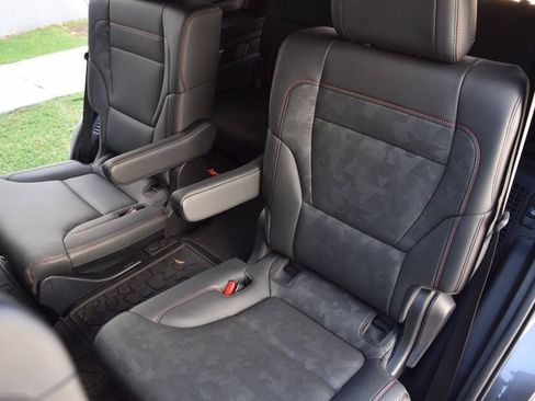Used 2025 Toyota Sequoia TRD Pro AWD/4WD image 40