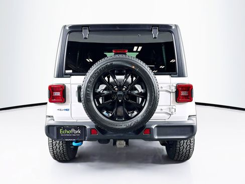 Used 2023 Jeep Wrangler Sahara w/ Cold Weather Group image 7