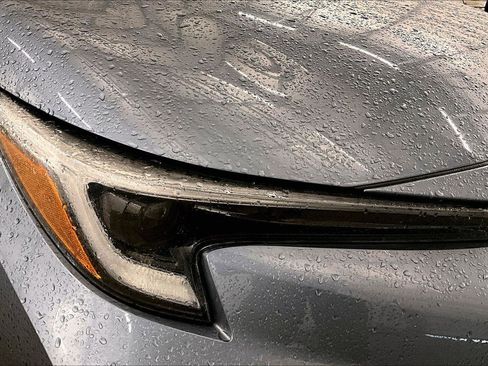 Used 2024 Toyota Corolla SE image 27