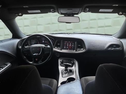 Used 2022 Dodge Challenger GT w/ Blacktop Package RWD image 17