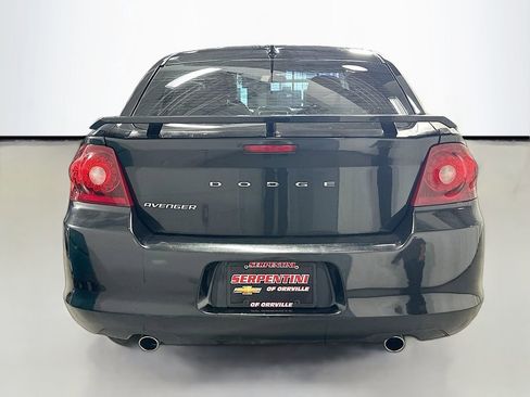Used 2011 Dodge Avenger Heat image 7