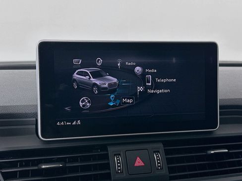 Used 2018 Audi Q5 Prestige w/ Prestige Package AWD/4WD image 24