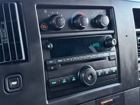 Used 2012 Chevrolet Express 1500 LS image 26